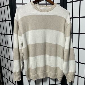 Hollister Men's Cream and Tan Striped Crewneck Sweater